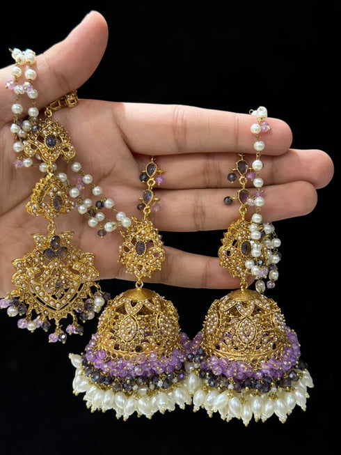 Noratan jhumke tika